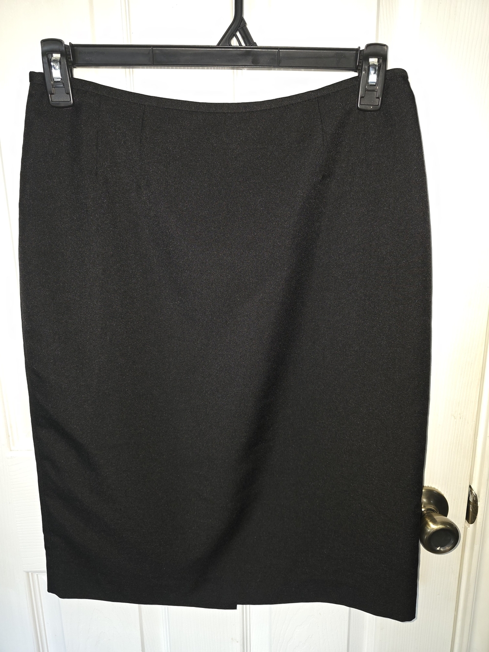 Le Suit Black Pencil Skirt - Sleek Workwear